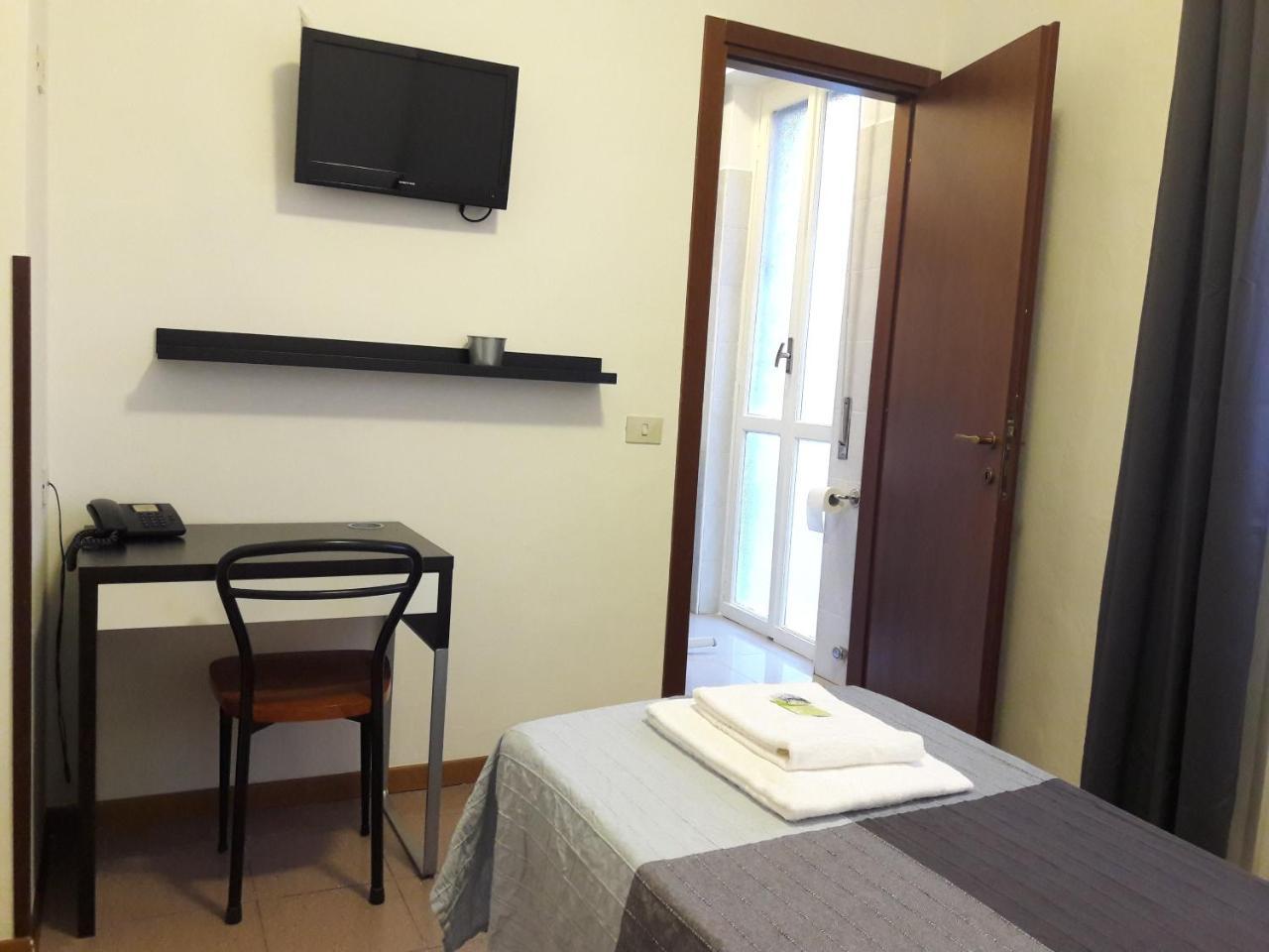 Hotel Brivio Milano Cameră foto